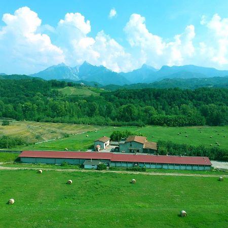 Agriturismo La Praduscella Фивицано Екстериор снимка