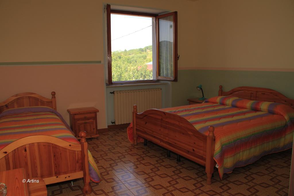 Agriturismo La Praduscella Фивицано Стая снимка