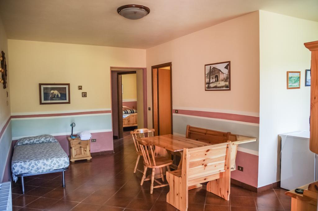 Agriturismo La Praduscella Фивицано Екстериор снимка